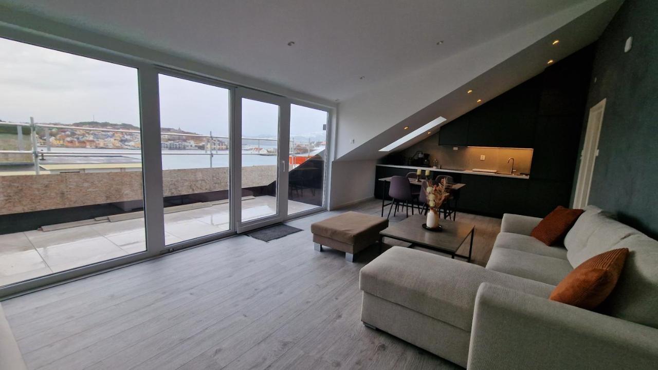 Lovely 2-Bedroom Loft With Panoramic View. Kristiansund Exteriér fotografie